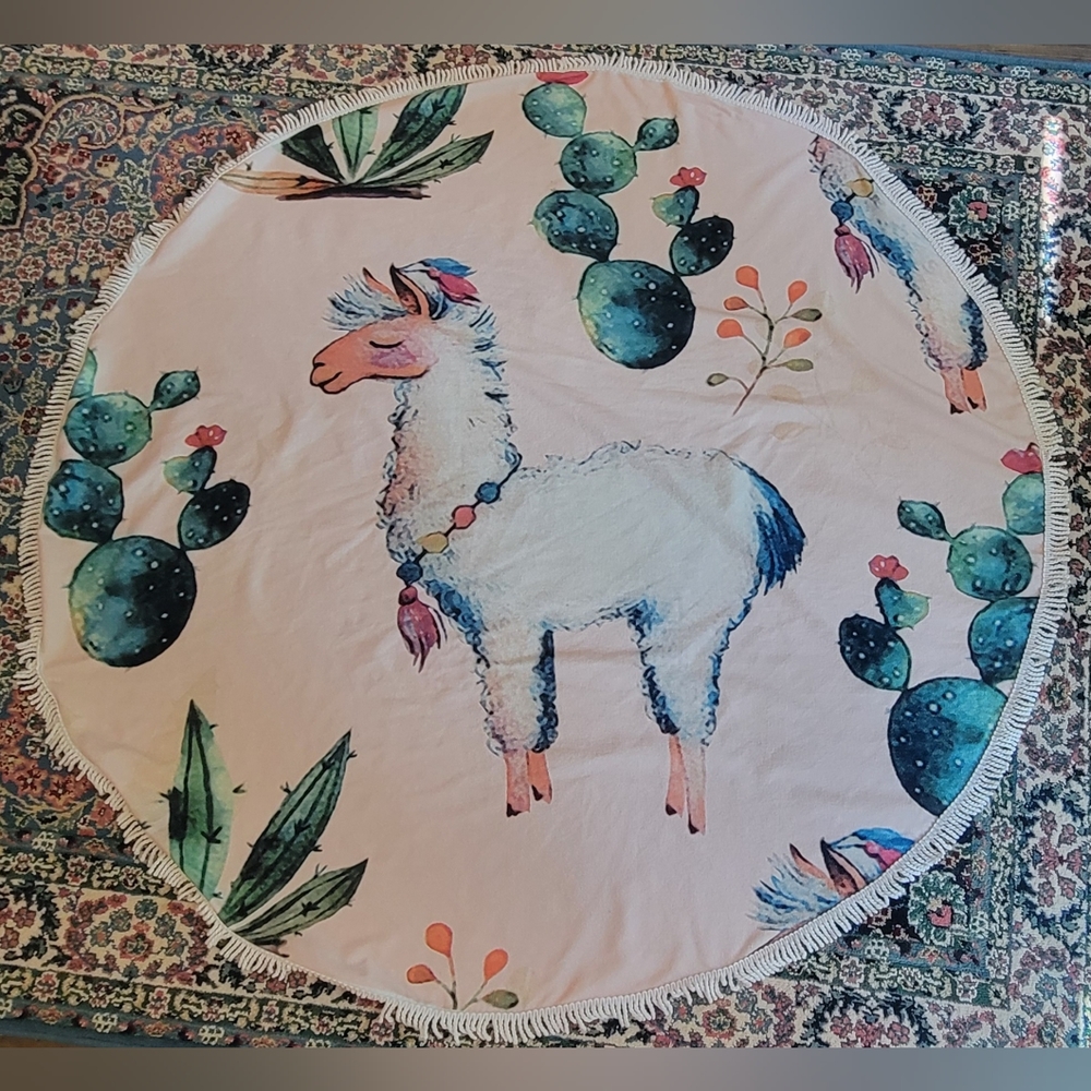 Lotus | Llama & Cactus Roundy Beach Towel | Fringe Details